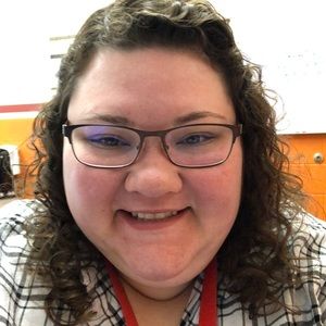 Meet your Posher, Elizabeth